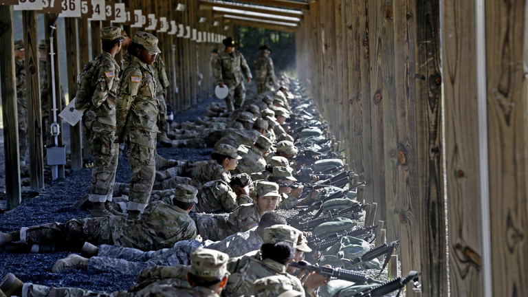 US military hires recruits diagnosed with behavioral disorder