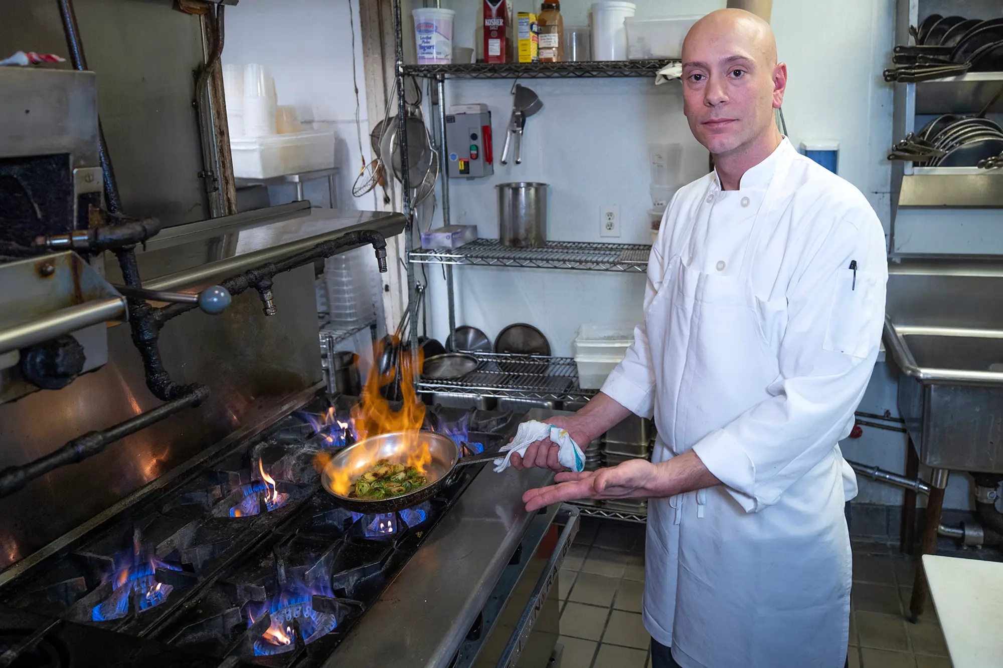 Biden administration gas stove ban idealeaves NYC restaurants feeling burned