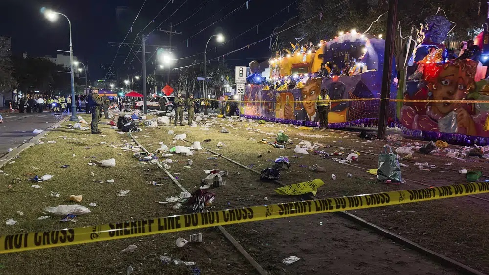 Mardi Gras parade shooting in New Orleans kills 1, wounds 4