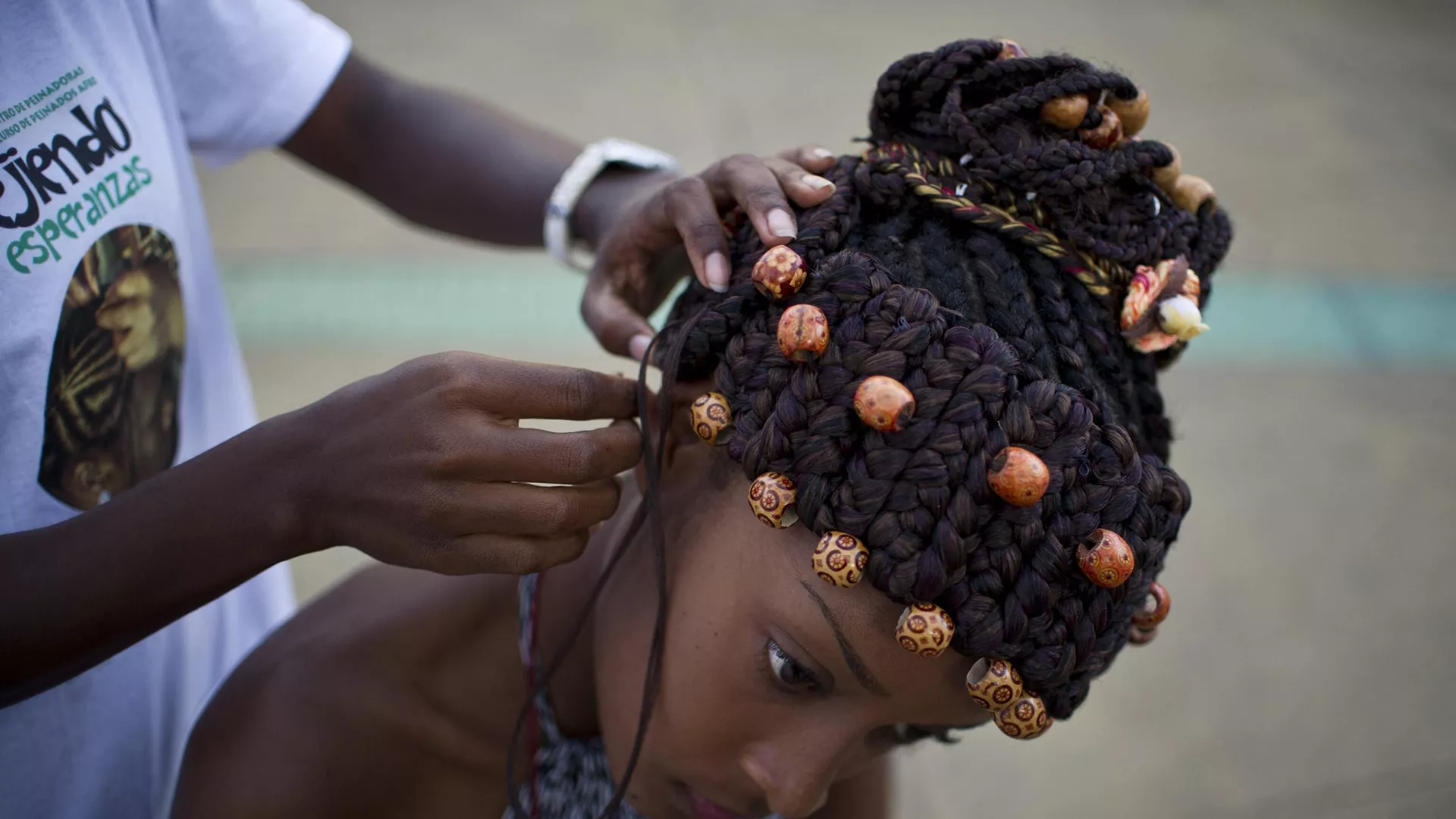 Dozens of Lawsuits Over L’Oreal’s Hair Relaxers Filed in US Federal Court