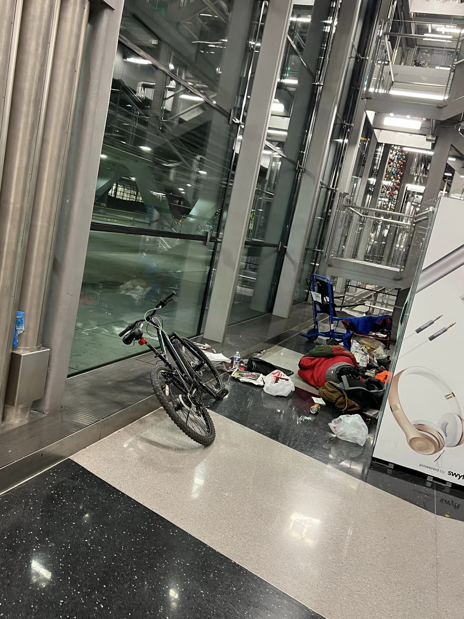 ‘Dystopian’ homeless encampments overtake Chicago’s O’Hare Airport