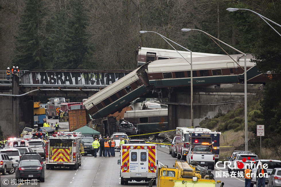 U.S. board finds problems with safety devices on train that derailed in Ohio