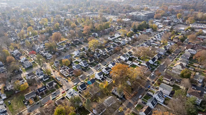 US home prices post first annual decline since 2012