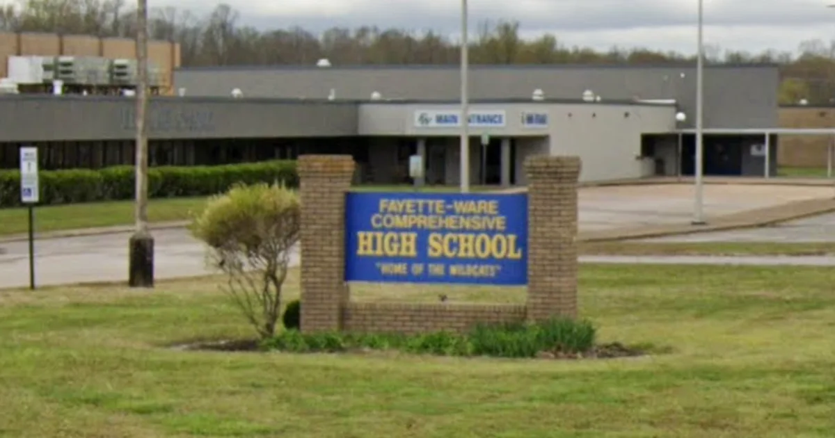Suspected overdose deaths of 2 girls at a Tennessee high school lead to murder charges against student