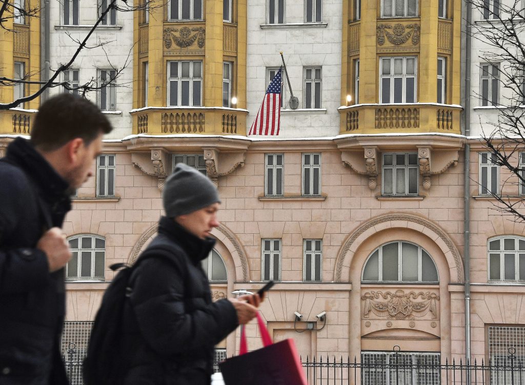 us-condemns-arrest-of-former-us-consulate-employee-in-russia-ustower