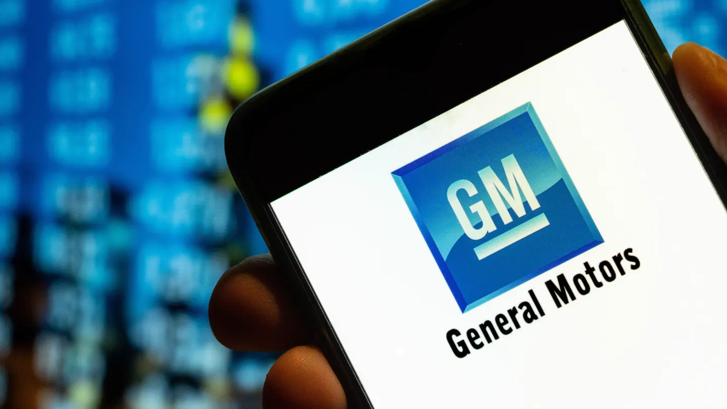 GM issues recall for nearly 1M vehicles because of airbag inflators that may explode