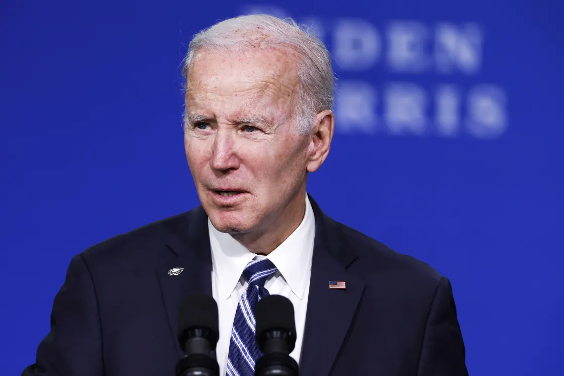 President Biden invites top congressional leaders to debt ceiling meeting