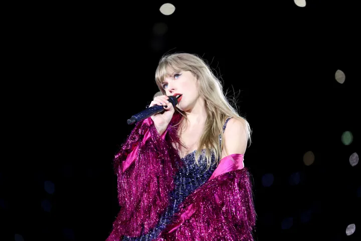 Taylor Swift Fans Wince After She Says She’s ‘Never Been This Happy’