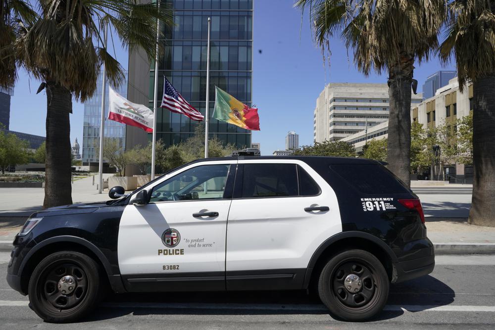 Sergeant, 5 officers broke department policy in fatal 2022 shooting, LAPD chief says