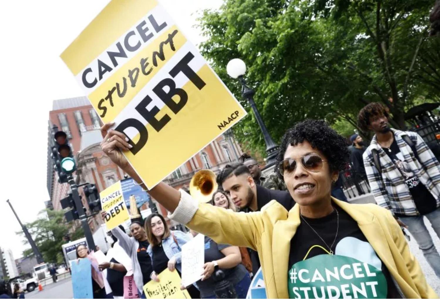 Student Loan Payment Pause Ending Will Hurt the Economy, Expert Warns