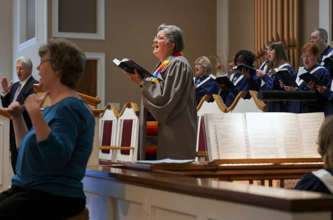 Southern Baptists vote to expel two churches led by female pastors