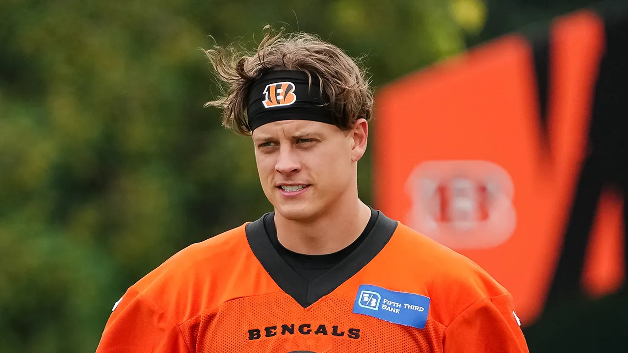 Bengals’ Joe Burrow carted off field after suffering calf injury, head coach says