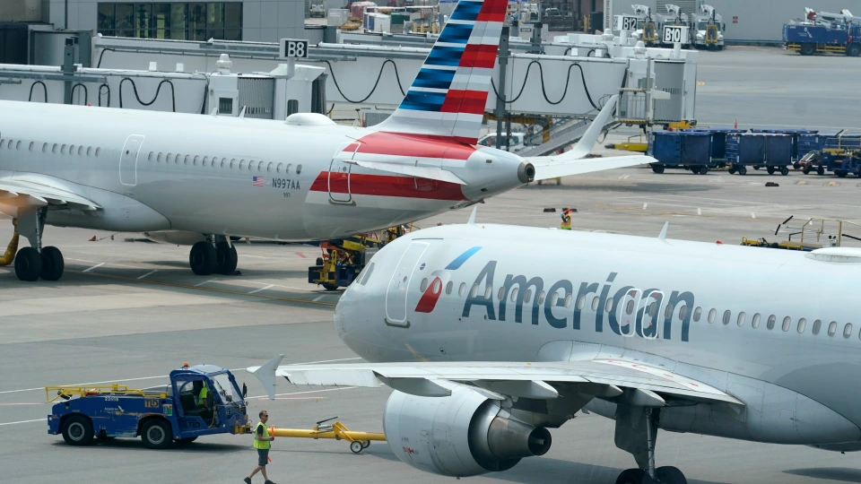 American Airlines flight attendants move closer to strike