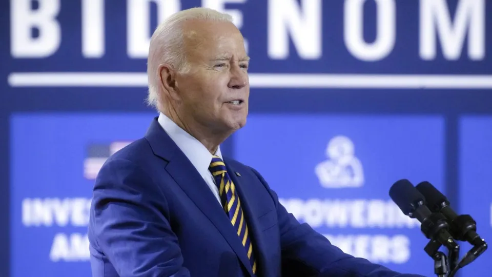 Republican candidates hit Biden on inflation, immigration at debate
