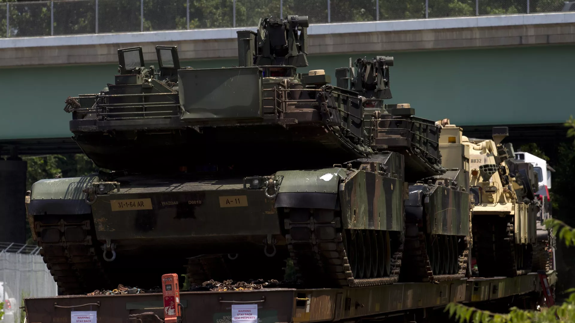US Greenlights Transferring First Batch of Abrams Tanks to Ukraine