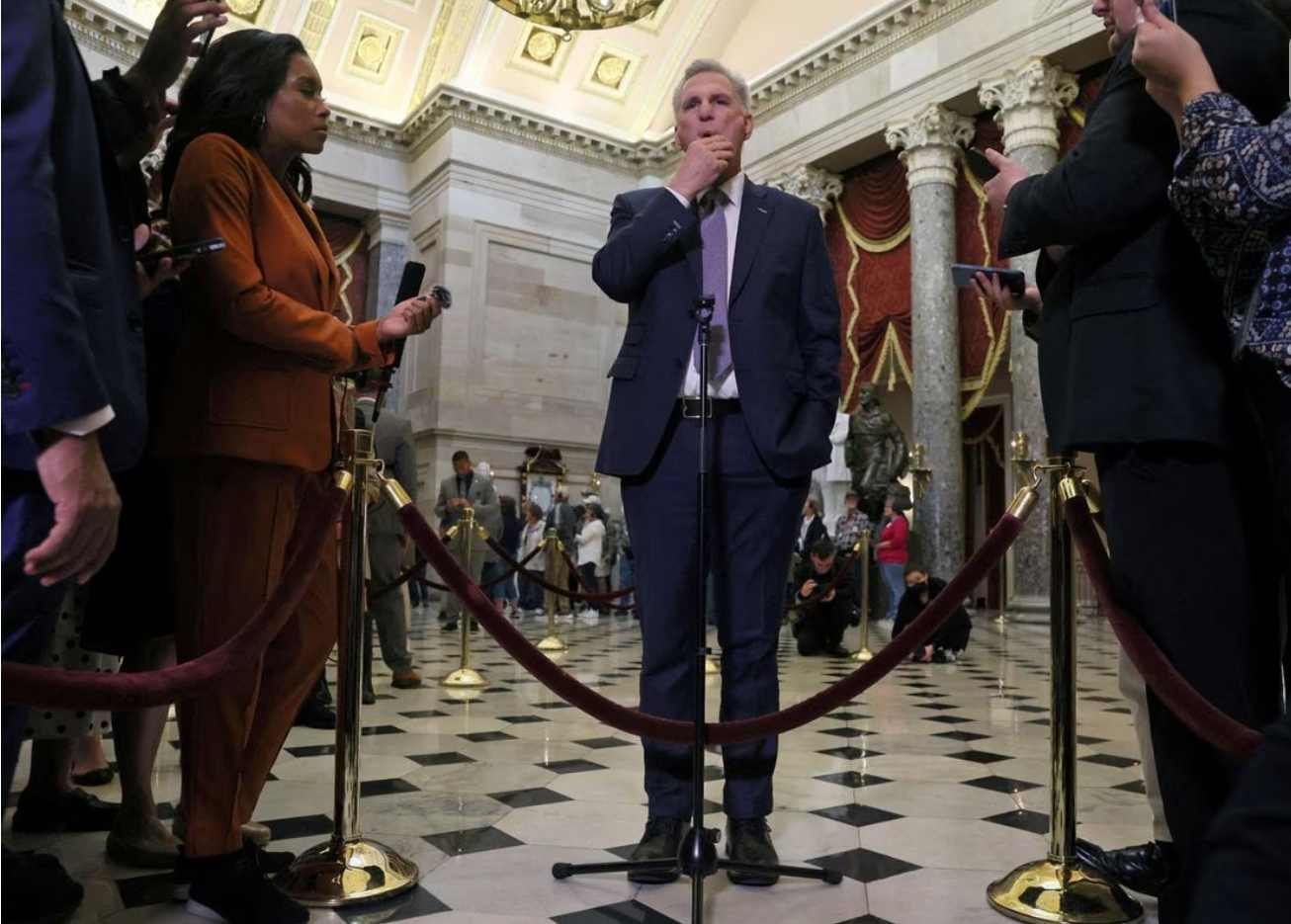 Shutdown looms as US Senate, House take dueling tacks on funding