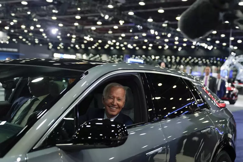 Three major automakers will go on strike as Biden’s political challenge threatens to impact the national economy