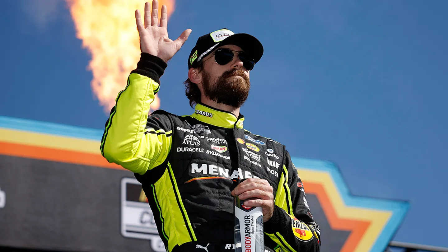 Ryan Blaney wins NASCAR Cup Series title in Phoenix