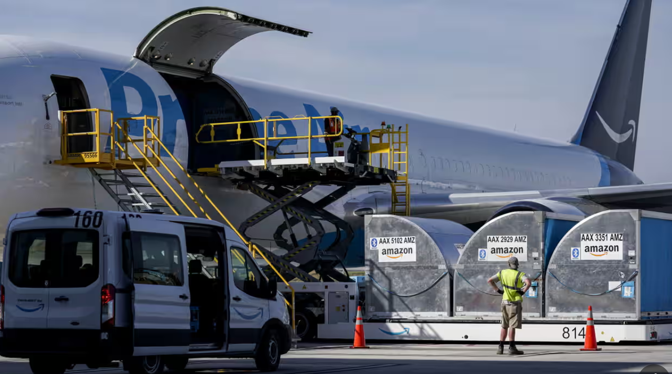 ‘We can’t trust them’: workers decry alleged union busting at Amazon air hub