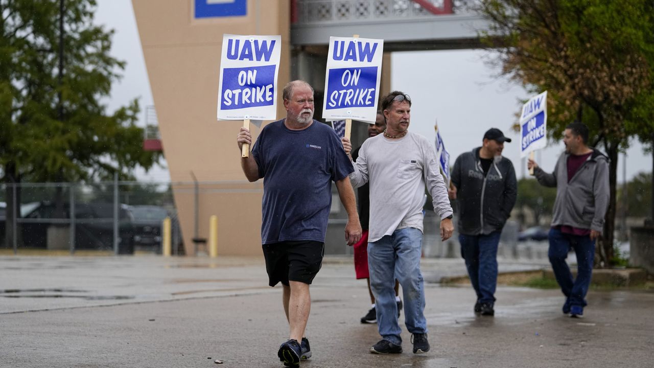 UAW to announce fraudulent contract “ratification” at GM and Ford