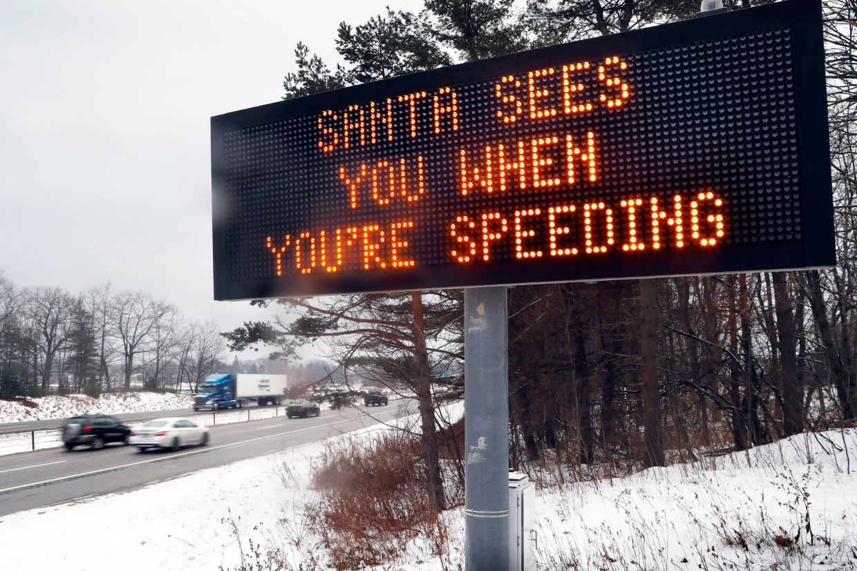 No joke: Feds are banning humorous electronic messages on highways