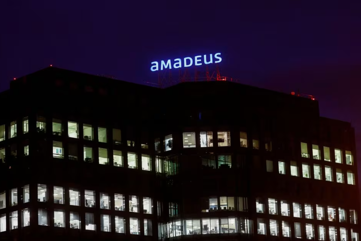 Exclusive: Fiserv, Amadeus vie to acquire Shift4 Payments, sources say