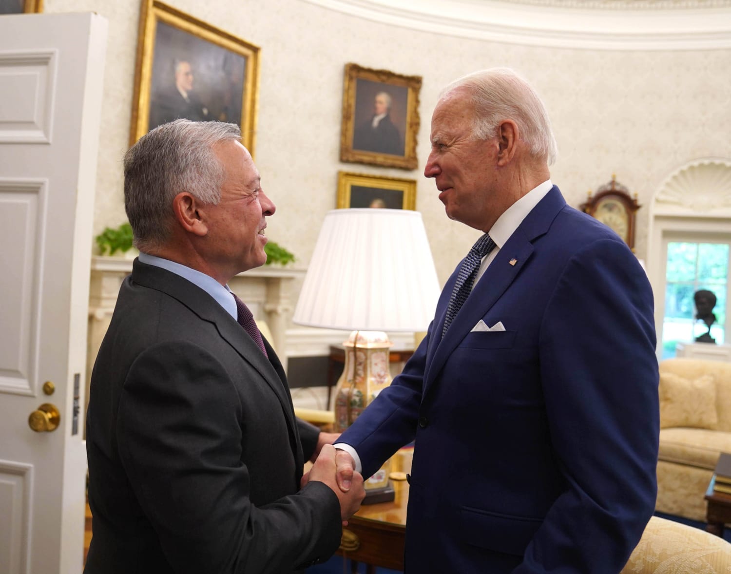 Biden and king of Jordan discuss hostage release efforts at White House meeting