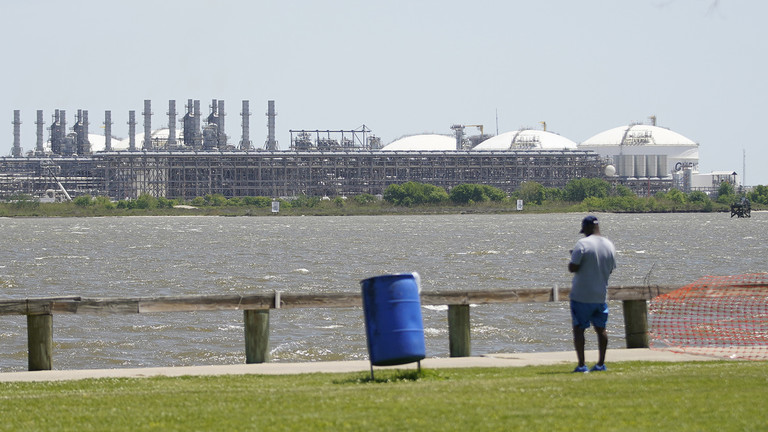 Biden’s LNG ban dangerous for industry’s future – energy bosses