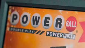 Powerball climbs to $975 million after no jackpot winner in Saturday’s drawing