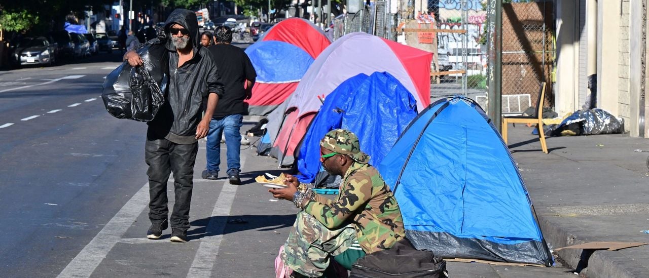 DeSantis Signs Bill Barring Homeless From Setting Up Encampments On Public Property