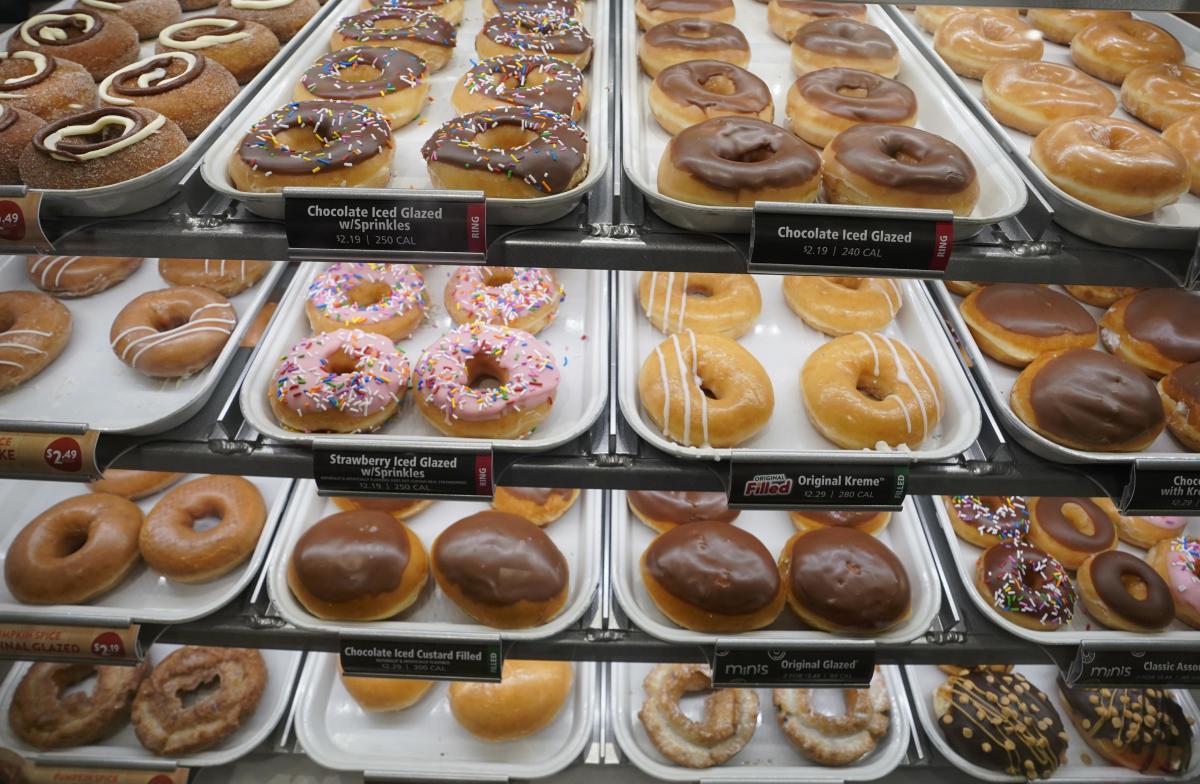 McDonald’s to start selling Krispy Kreme donuts, with national rollout by 2026