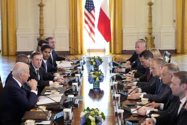 In White House visit, Polish president pushes NATO to ramp up spending, calls on US to fund Ukraine