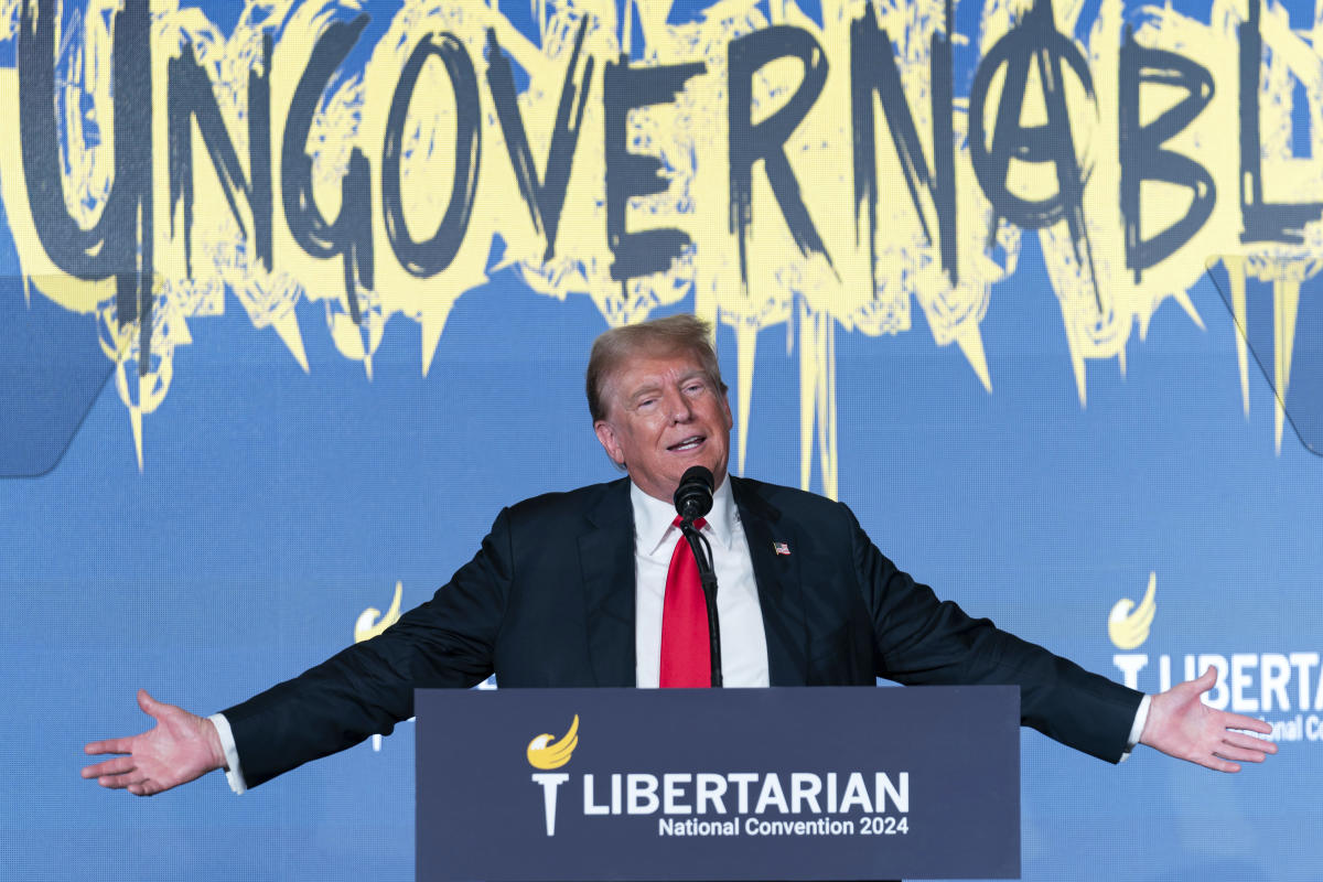 Trump met with boos asking Libertarians for nomination, votes at chaotic convention