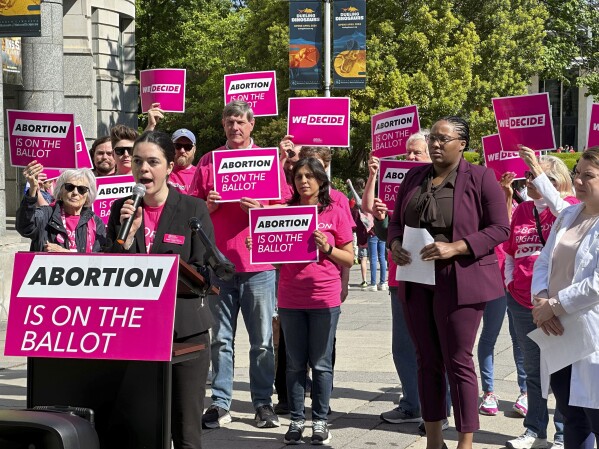 Many Florida women can’t get abortions past 6 weeks. Where else can they go?