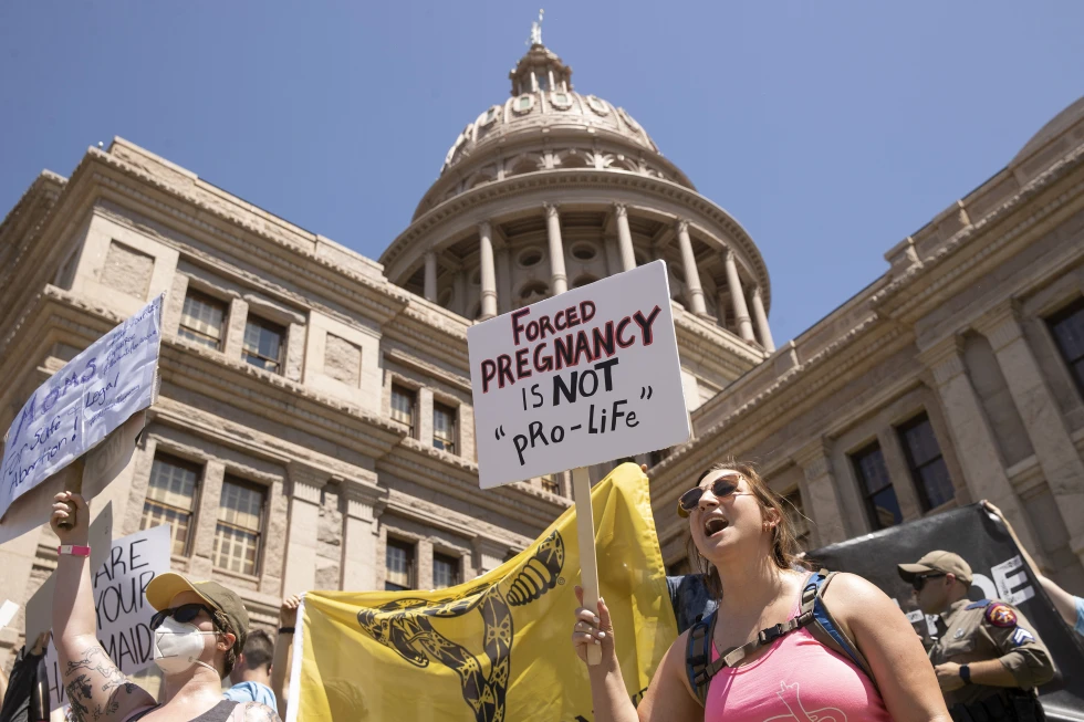 Infant mortality rate rose 8% in wake of Texas abortion ban, study shows