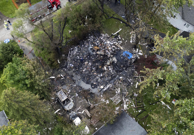 Authorities identify 77-year-old man killed in suburban Chicago home explosion