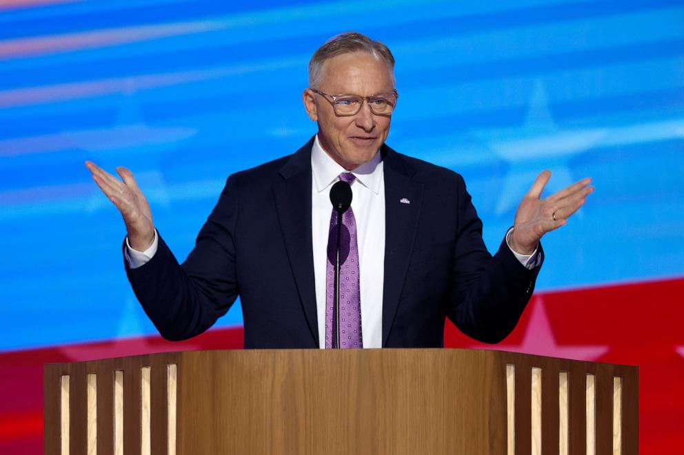 Roster of Republicans slam Trump at the DNC