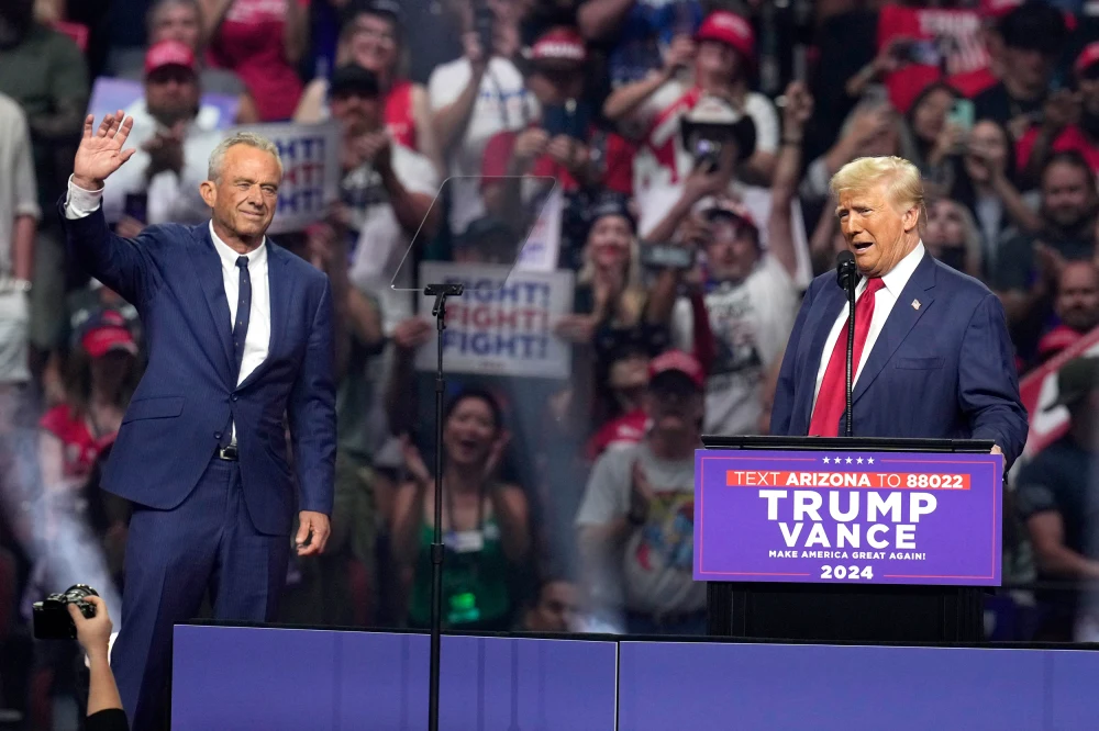 RFK Jr. joins Trump onstage at Arizona rally hours after endorsing him