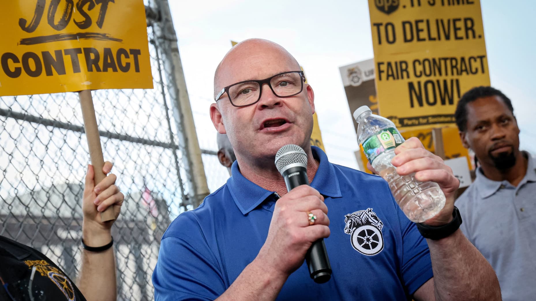 Teamsters will not endorse Trump or Harris in US presidential race