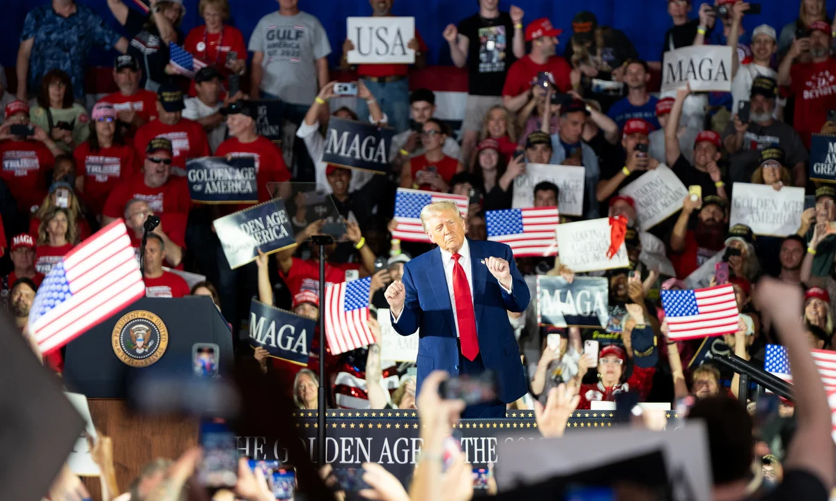 Trump returns to his roots with a campaign-style rally to mark 100 days in office