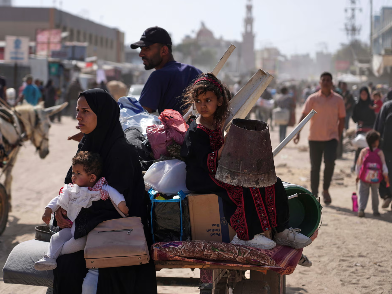 Netanyahu vows to ‘take control’ of Gaza as UK, France and Canada threaten action against Israel