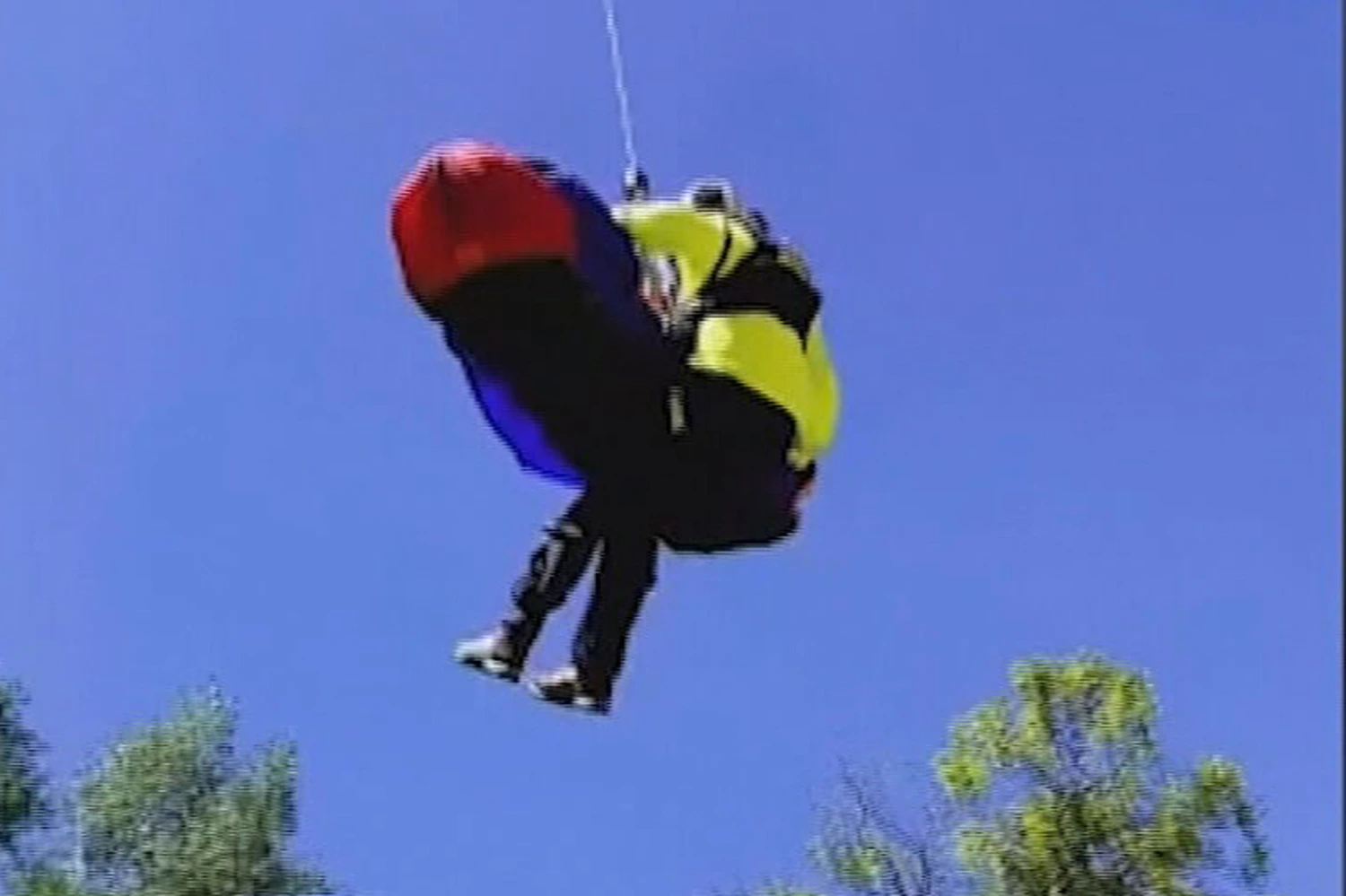 School nurse helps rescue grandfather who fell during hike at Utah canyon