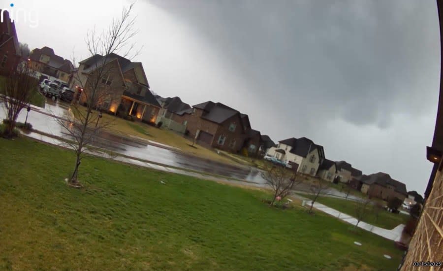 Severe storms hit the Midwest and Southeast as more heat targets the East: Latest