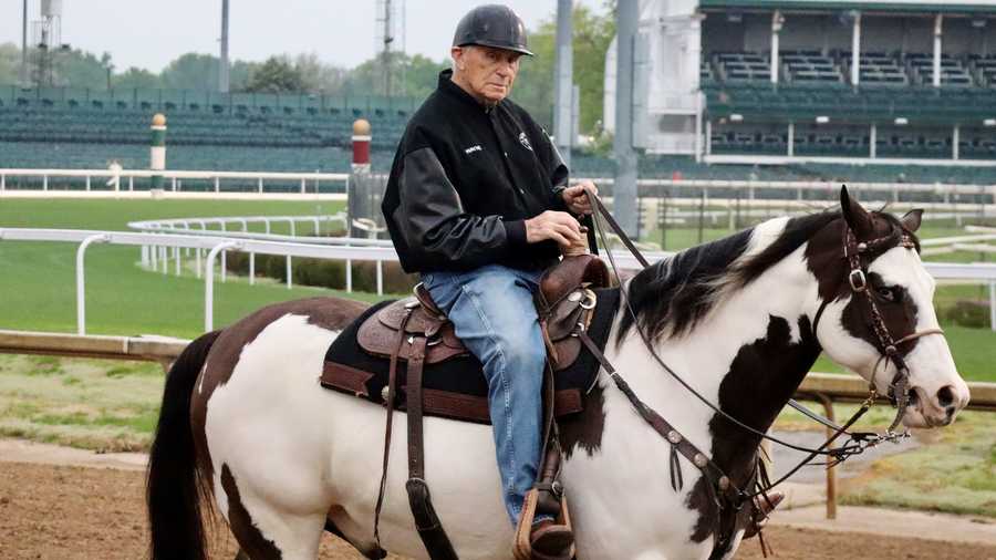 Horse trainer D. Wayne Lukas, winner of 15 Triple Crown races, dies at 89