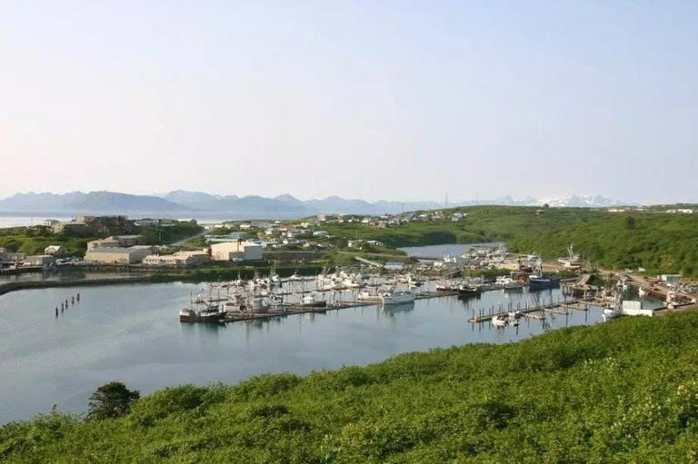 7.3 magnitude earthquake rattles Alaskan island, prompting tsunami advisory