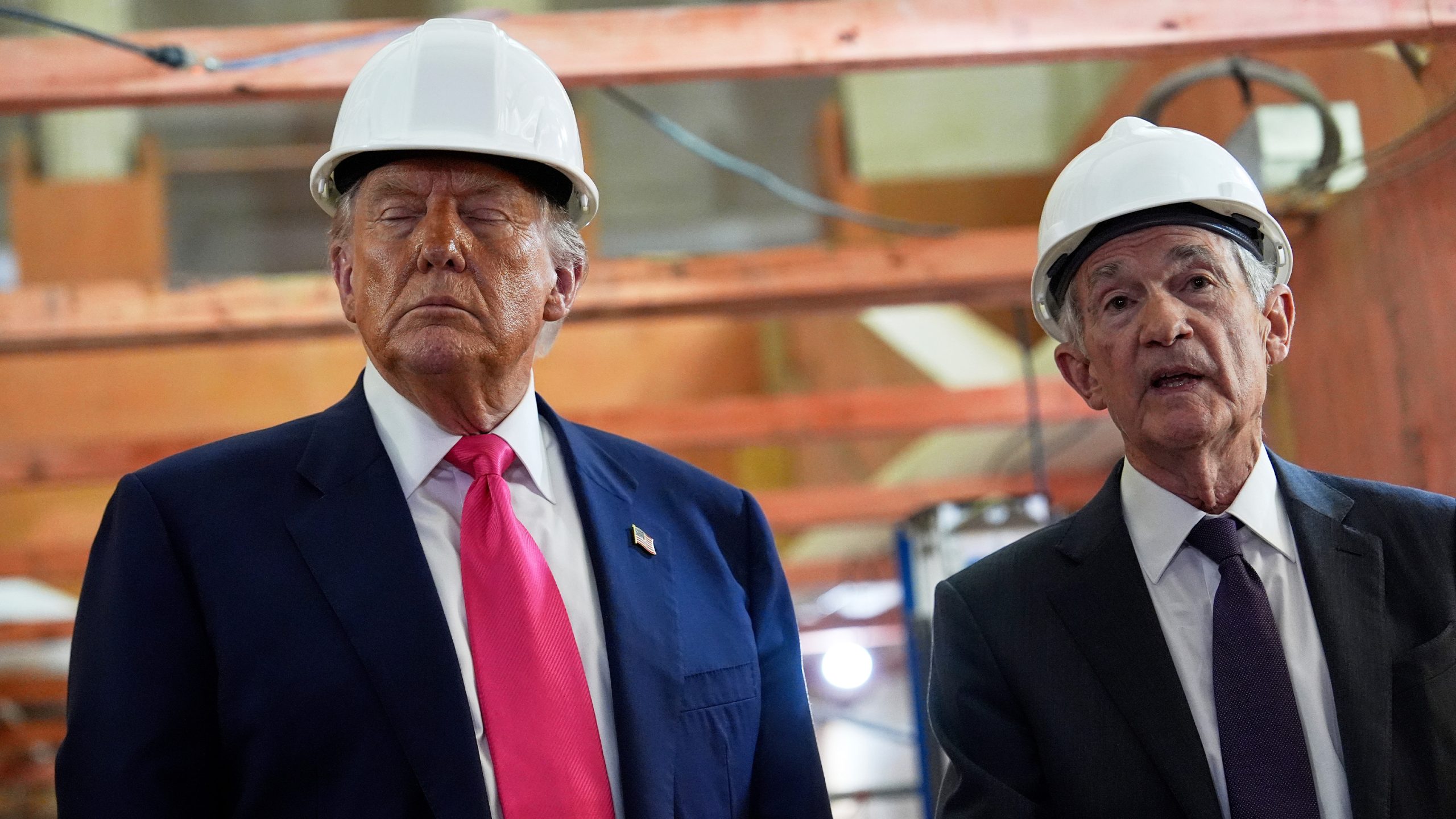 Trump visits $2.5 billion Federal Reserve office renovation project