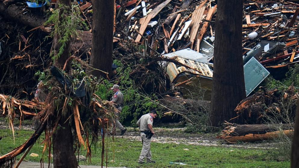 Texas flooding updates: Statewide death toll now at least 80, say officials