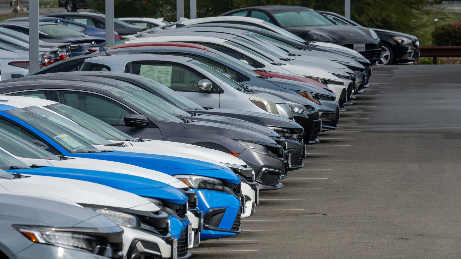 US used car prices surge as tariffs drive market volatility