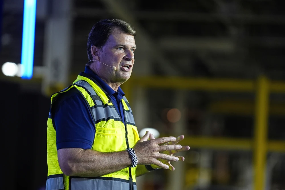 Ford hits the pedal on EV production with $2 billion overhaul of Kentucky plant