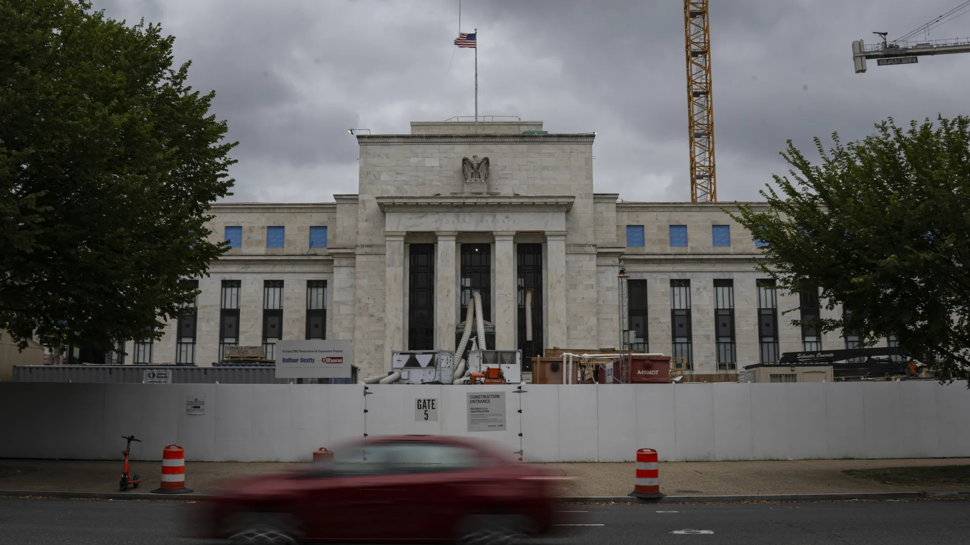 Is the Fed ready to cut interest rates? Experts weigh in